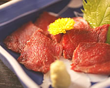[Bear meat sashimi]